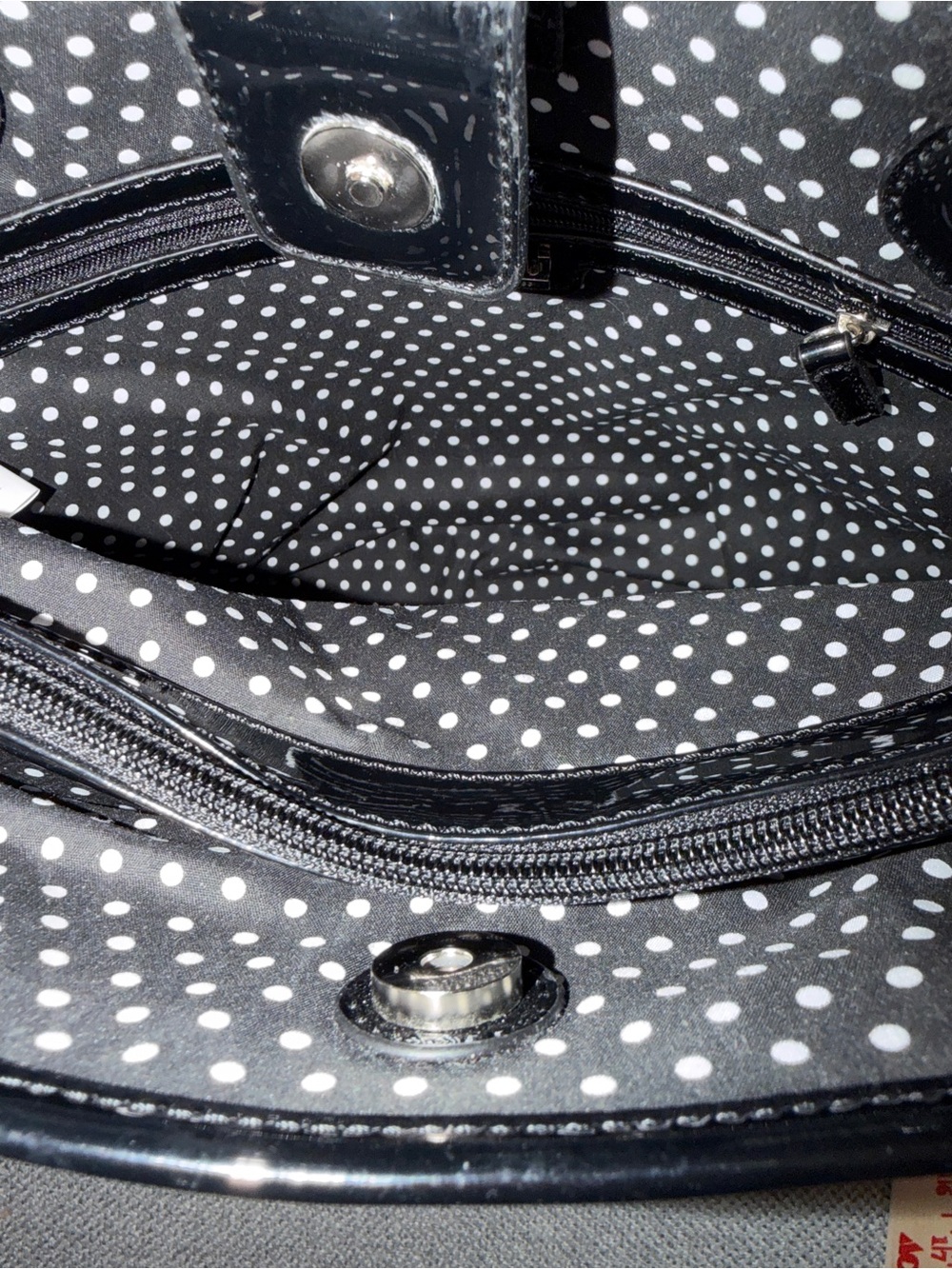 Lulu Guinness Red London Calling Tote with Black and White Accents - Picture 9 of 9